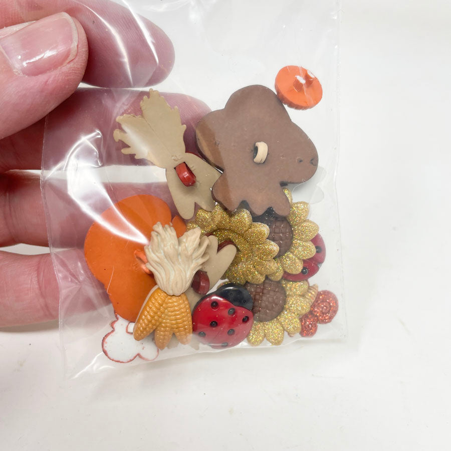 Novelty Fall Themed Buttons