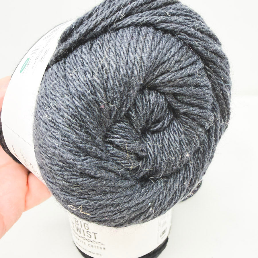 Big Twist Favorite Cotton Yarn – Black (1)