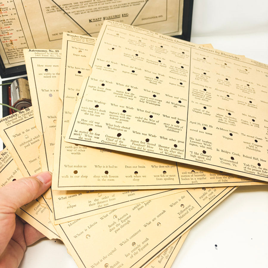 Vintage Knapp Electric Questioner game