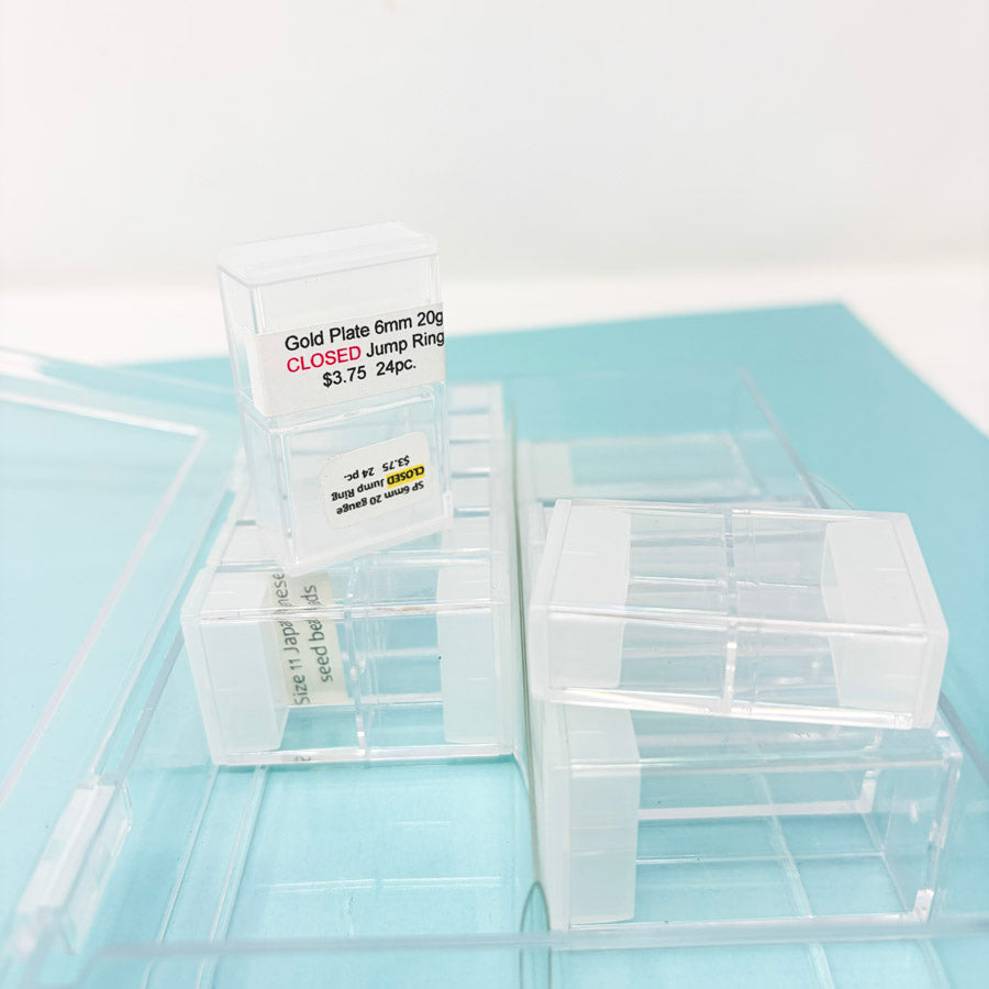 Clear Plastic Hinged Bin w/14 Minis