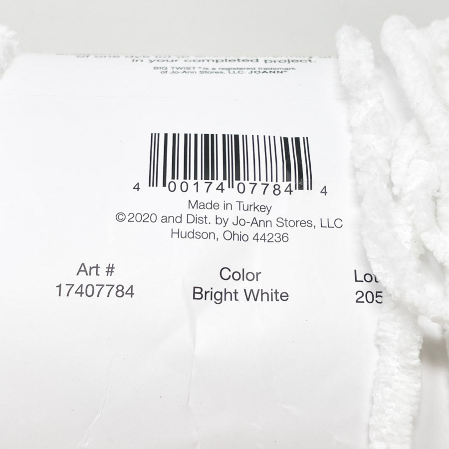 Big Twist Cuddle Bulky Chenille Yarn (1)