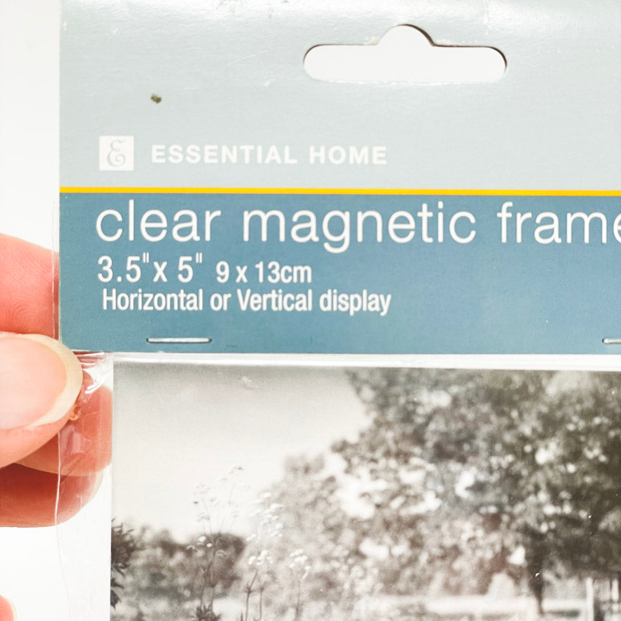 Clear Plastic Frame 3.5" x 5"