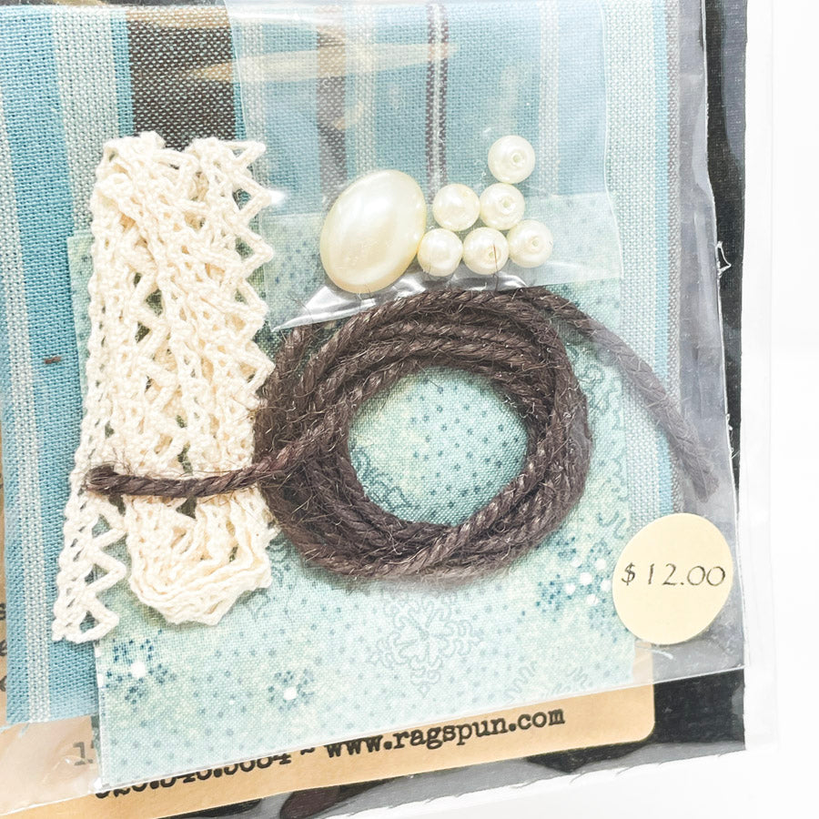 Rag Spun Studio Expressives Snowflake Wall Hanging Kit