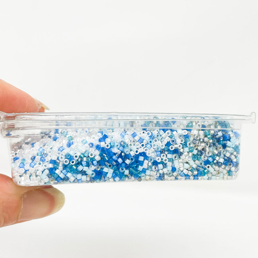 Mixed Blues Seed Bead Soup (1)