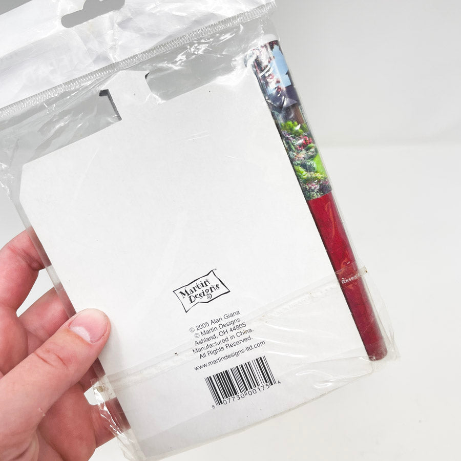 Barn Shaped Notepad with Pen (Sealed)