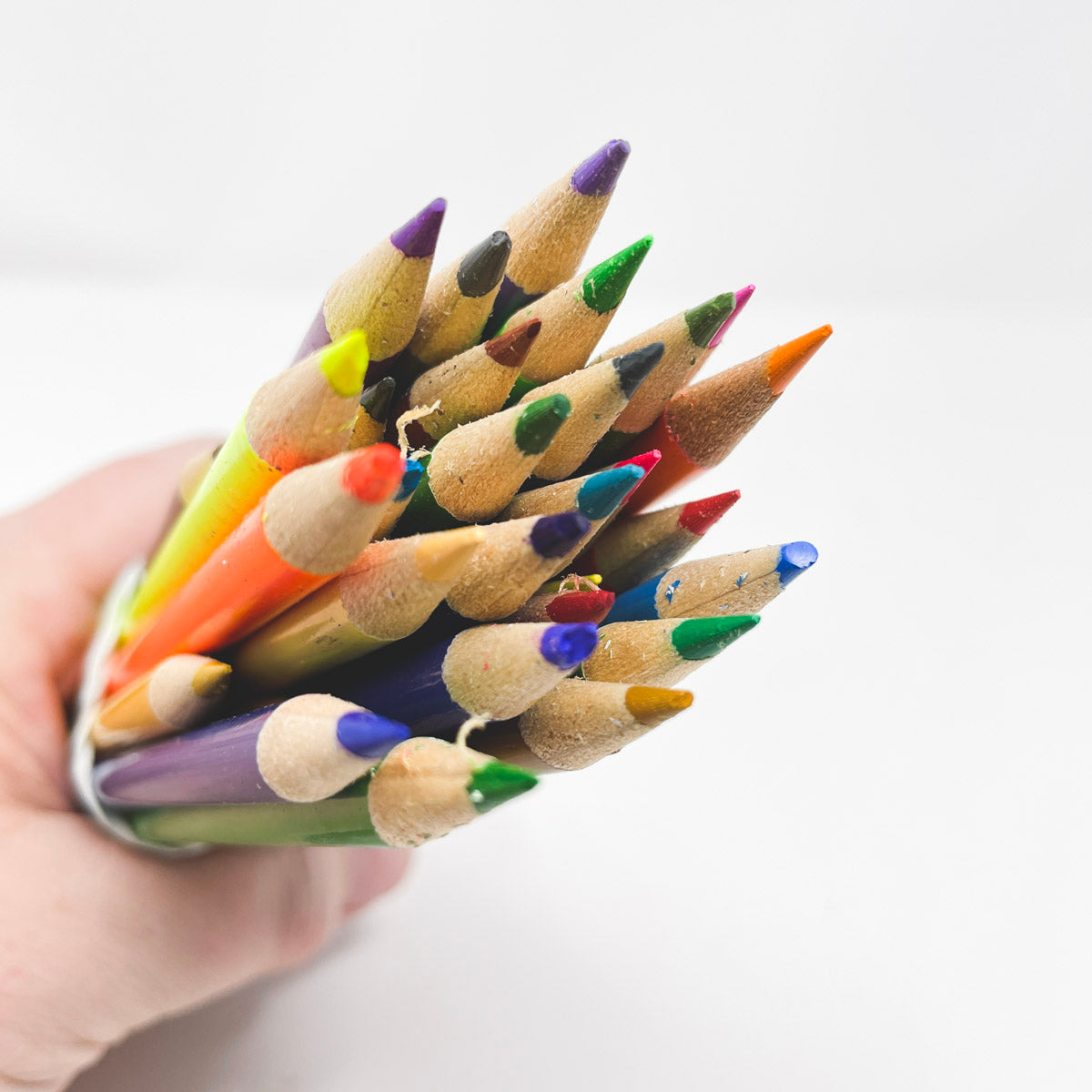 The Fine Touch Color Pencil Set (32) – Hello Art Hatchery