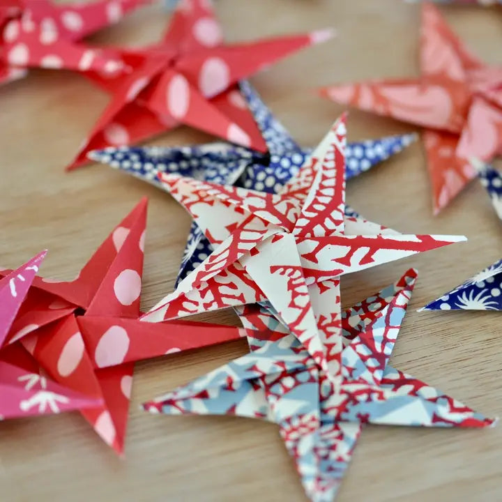 NEW // Cambridge Imprint Origami Star Garland Kit