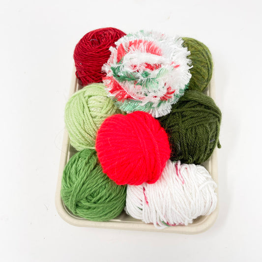 Kris Kringle Yarn Sushi Weaving Kit