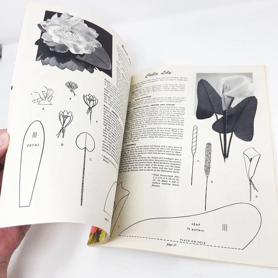 Dennison How To Make Flowers Book