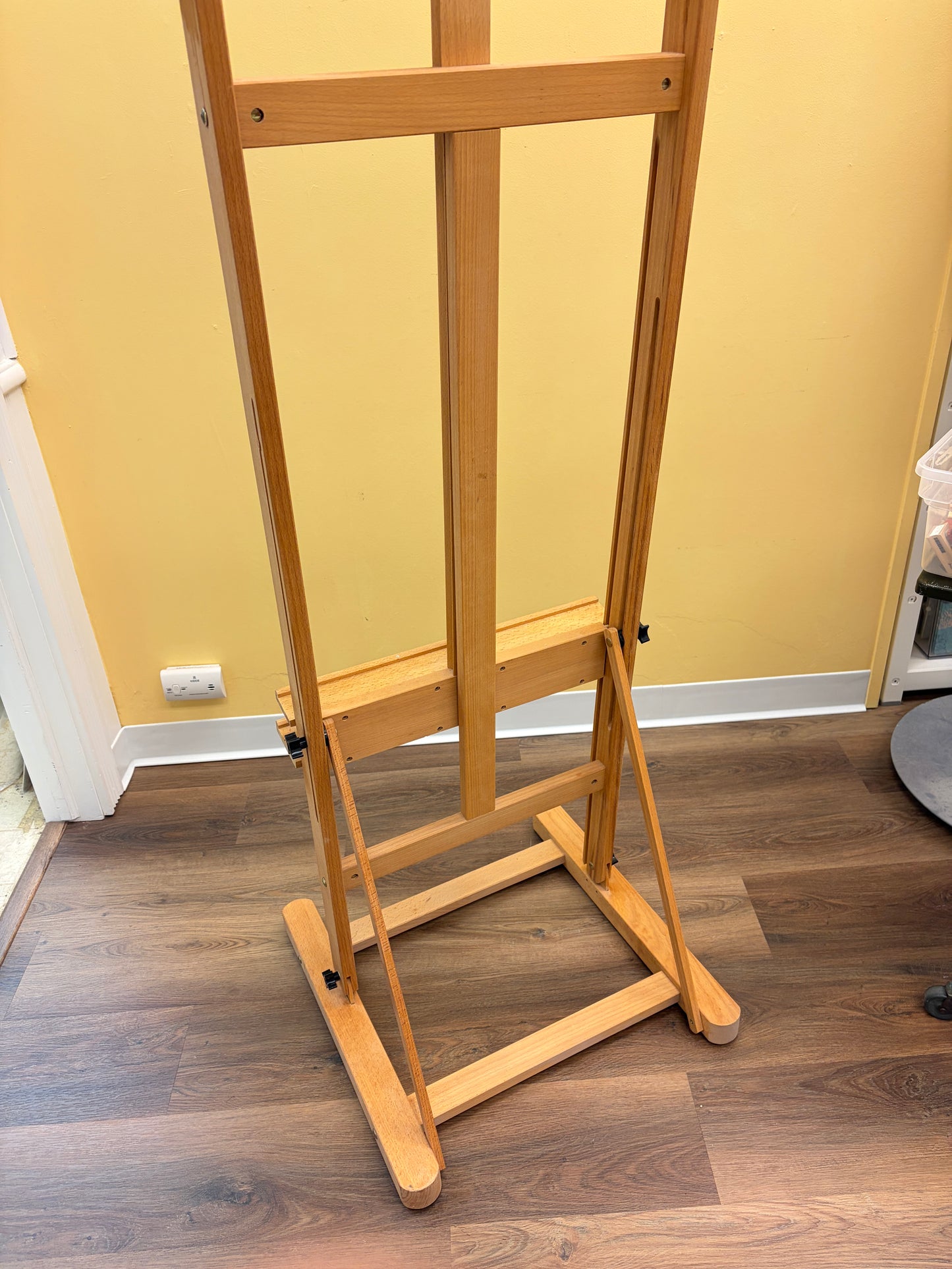 Wood Light-Duty H-Frame Easel