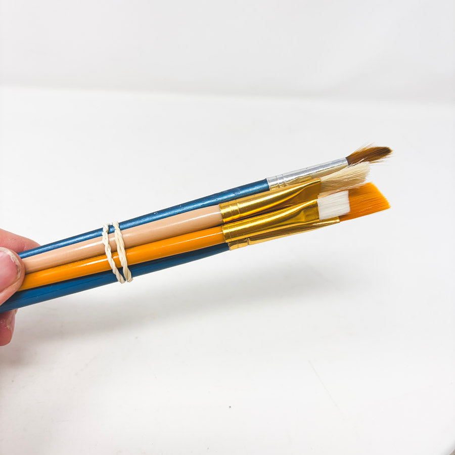 Assorted Paintbrush Bundles (1)