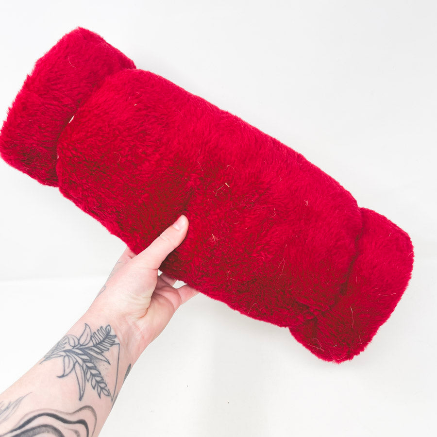 36" x 60" Red Faux Fur
