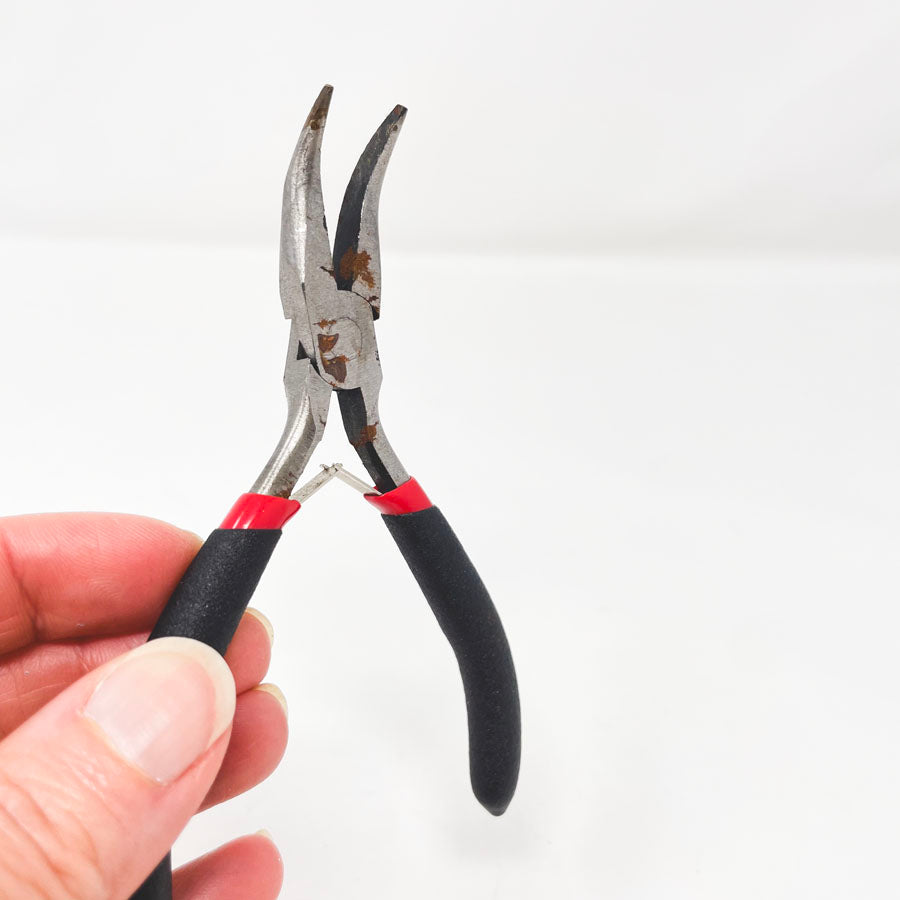 Bent Nose Plier (1)