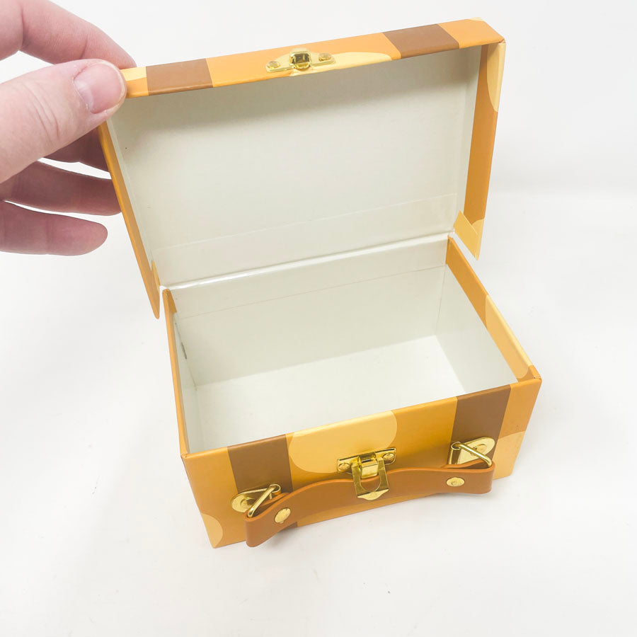 Pillowfort Paper Suitcase Box