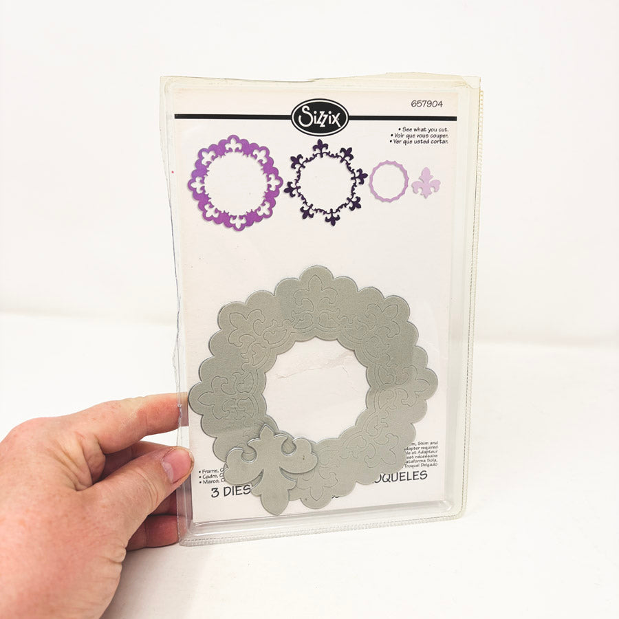 Circle Frame with Fleur de Lis – Spellbinders Sizzix Cutting Die