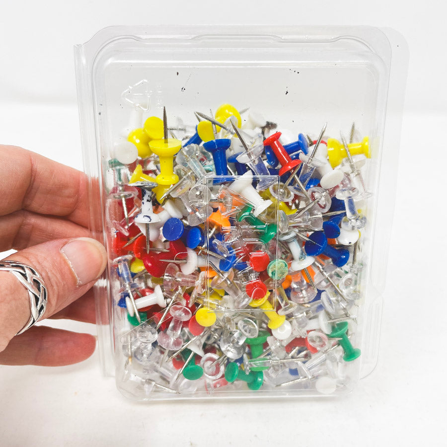 Multicolor Push Pins
