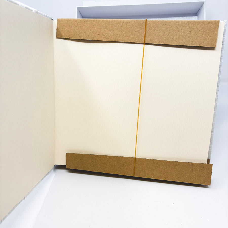 HOM Essence Damask Cover Bookbound Photo Album