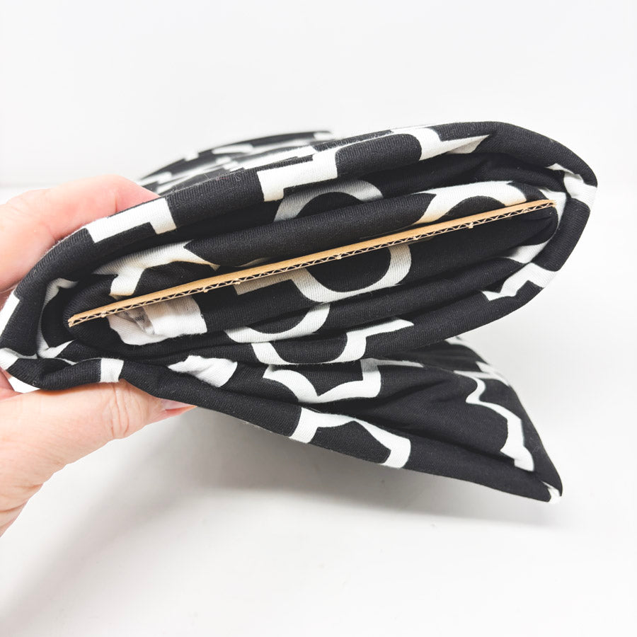 58" x 172" Black & White Quatrefoil Heavyweight Stretch Jersey Fabric