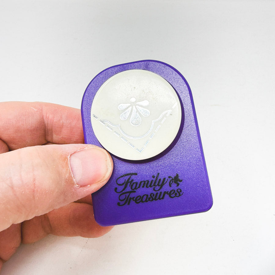 Family Treasures Corner Paper Punches