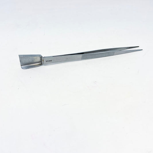 Tweezers with Scoop