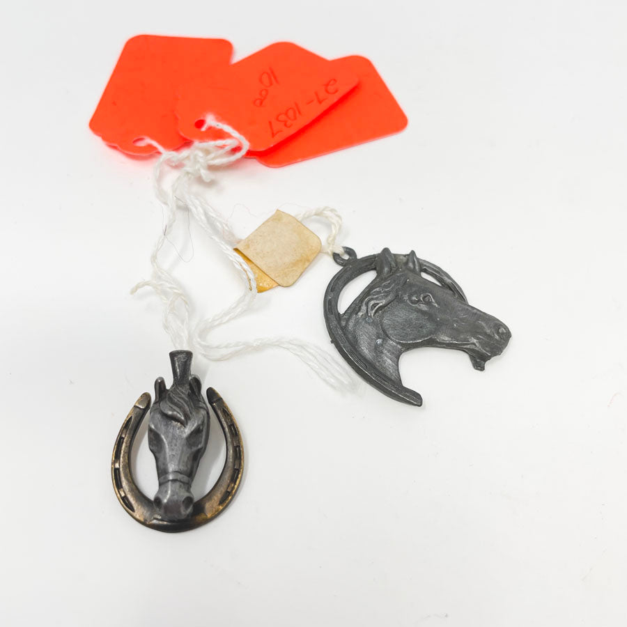 Metal Horse Charms (2)