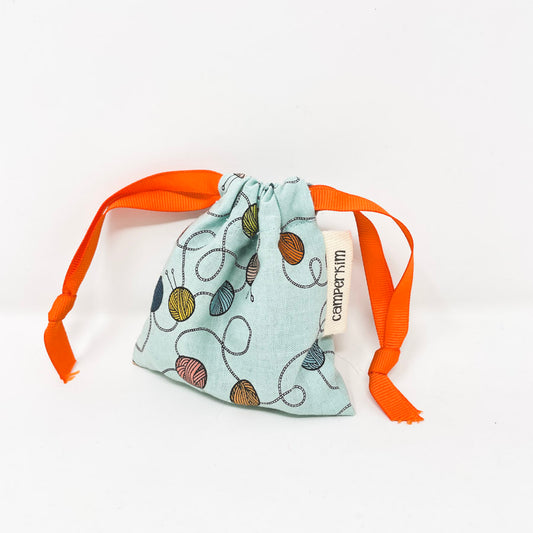 Knitting Themed Magnets in Pouch