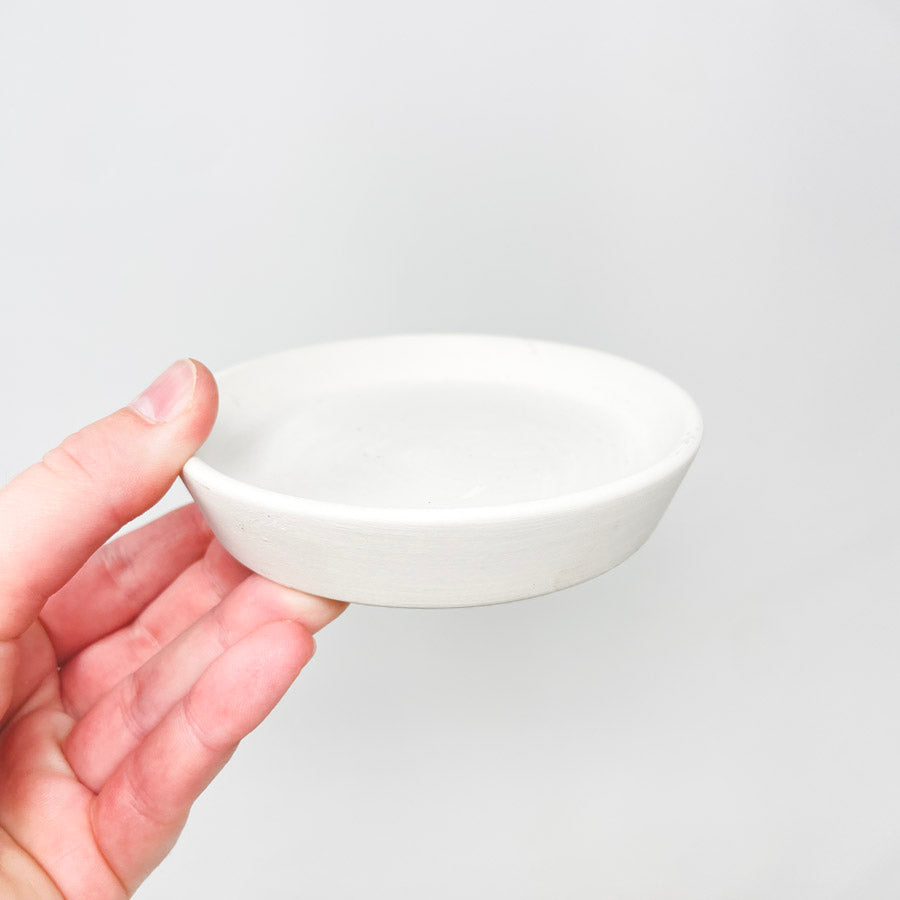 Unfinished earthenware square or circle tray (you pick)
