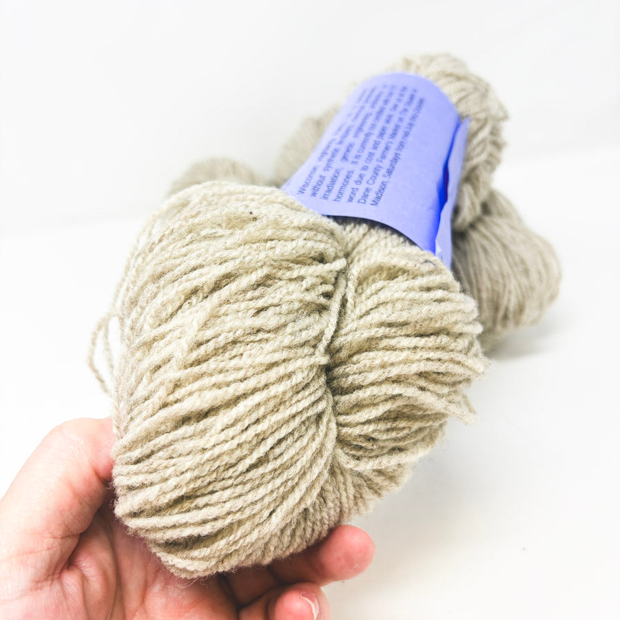 Wisconsin Highlands Farms Wool Yarn – Lt. Sporty Gray