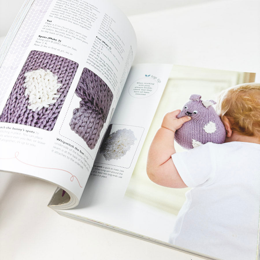 Baby Knits Made Easy by DK