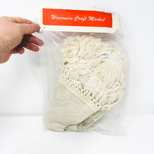 Fringed 14 Count Aida 30" Tree Skirt