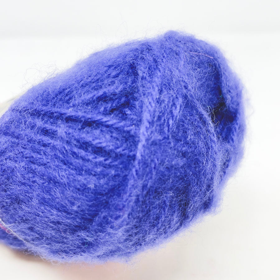 Unger Fluffy Yarn - Bright Blue