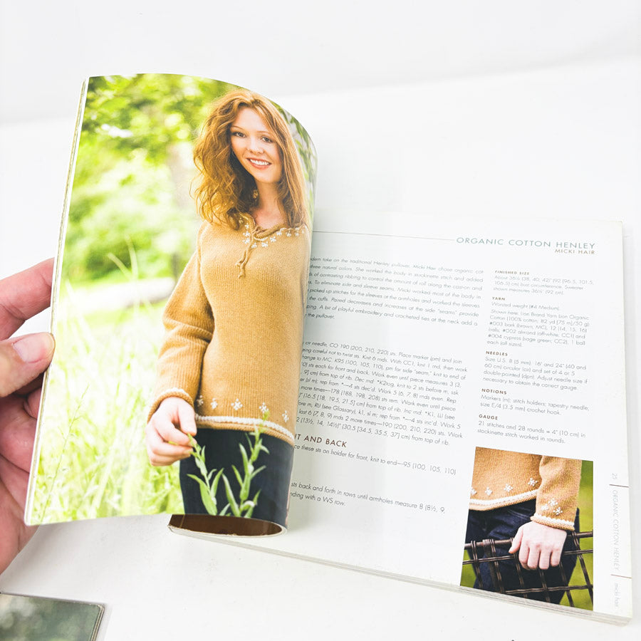 Simple Style: 19 Innovative to Traditional Designs with Simple Knitting Techniques by Ann Budd