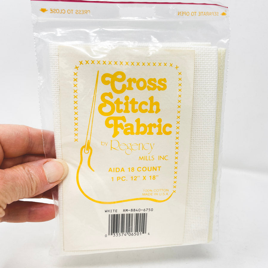 18 ct Regency Aida Pack 12"x18" – Cream or White