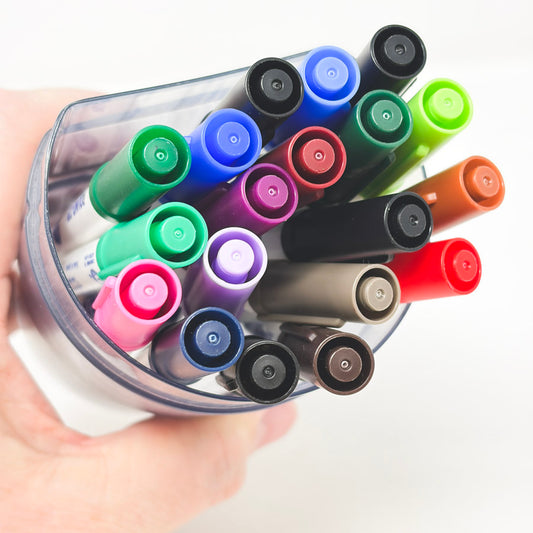 Creative Memories Round-Tip Marker Set with Case