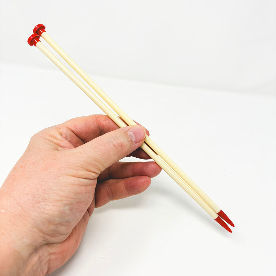 Crystal Palace Daisy Size 9 Plastic Knitting Needles