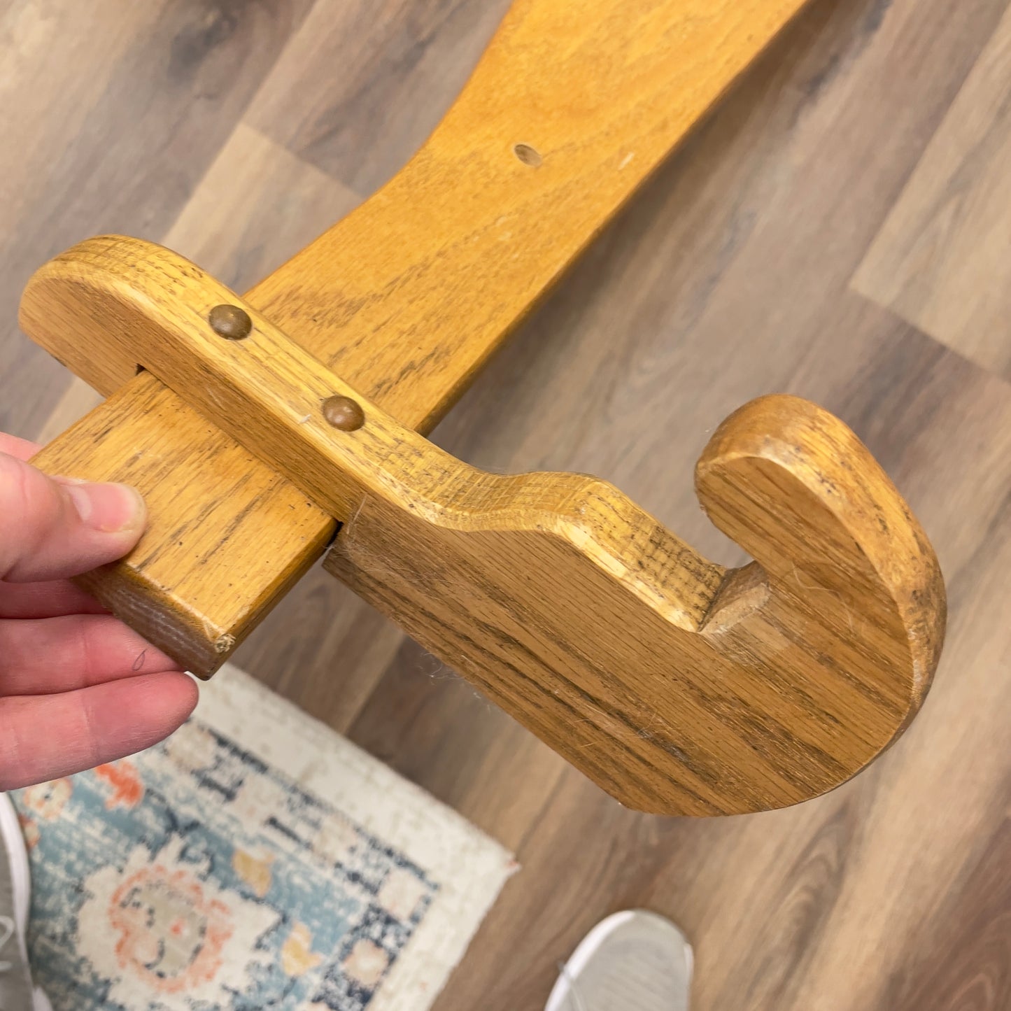 Oak Quilt Hanger