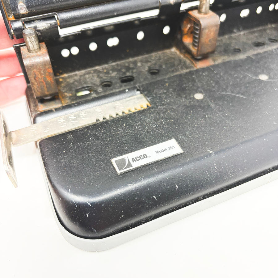 Acco 300 Adjustable Three Hole Punch