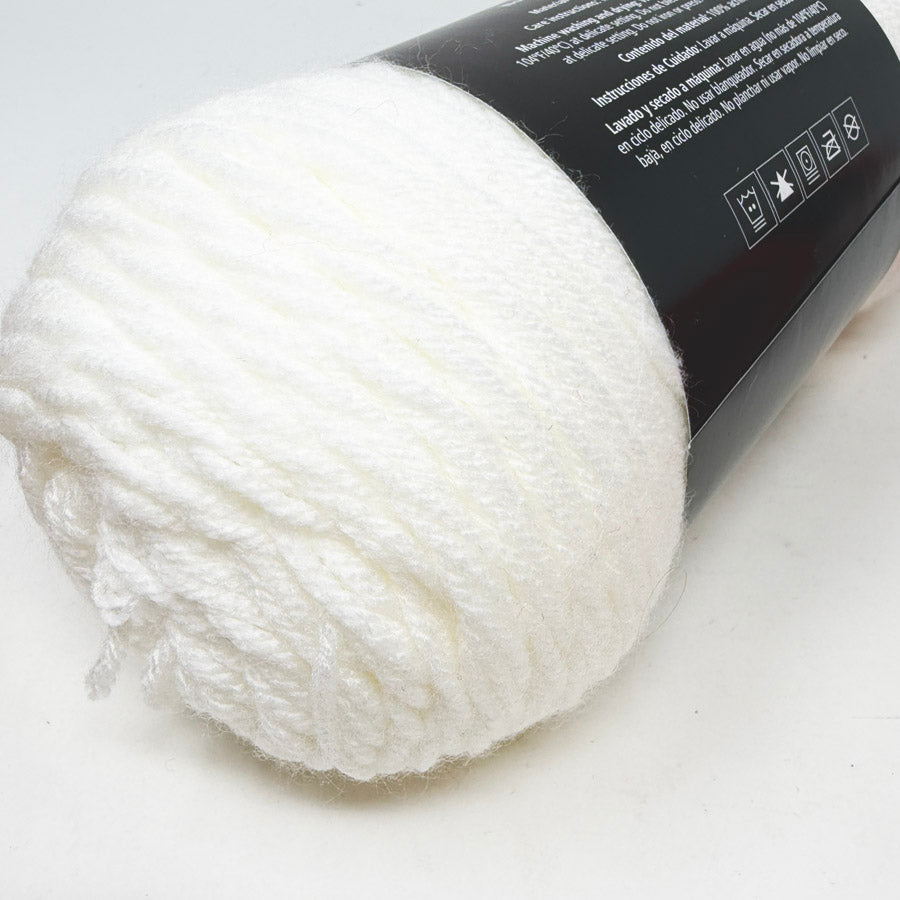 Mainstays Acrylic Yarn 7oz Skein