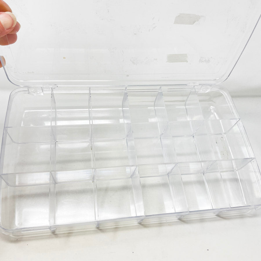 Clear 18 Compartment Box