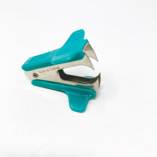 Aqua Staple Remover