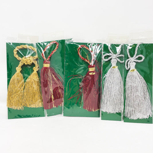 Assorted Metallic Finish Tassles (1)
