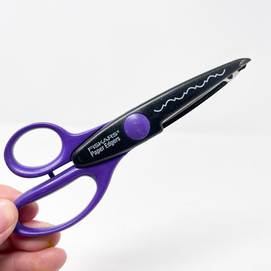 Paper Edgers and Decorative Edge Scissors