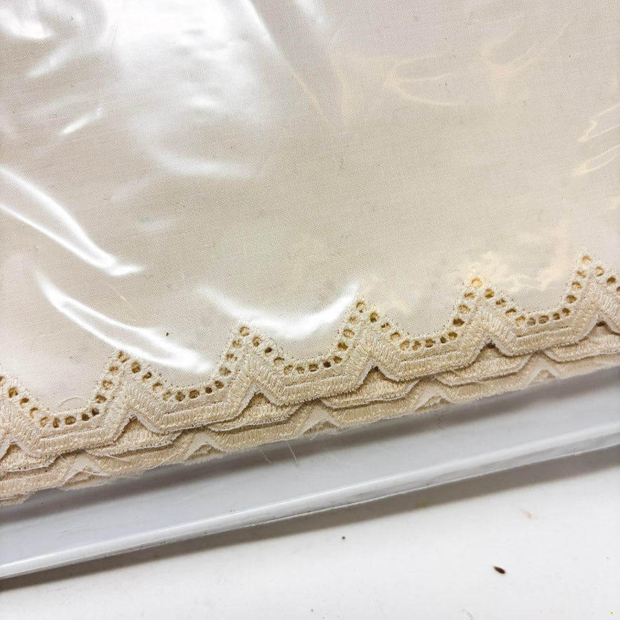 White Polyester/Cotton Large Lace Trim