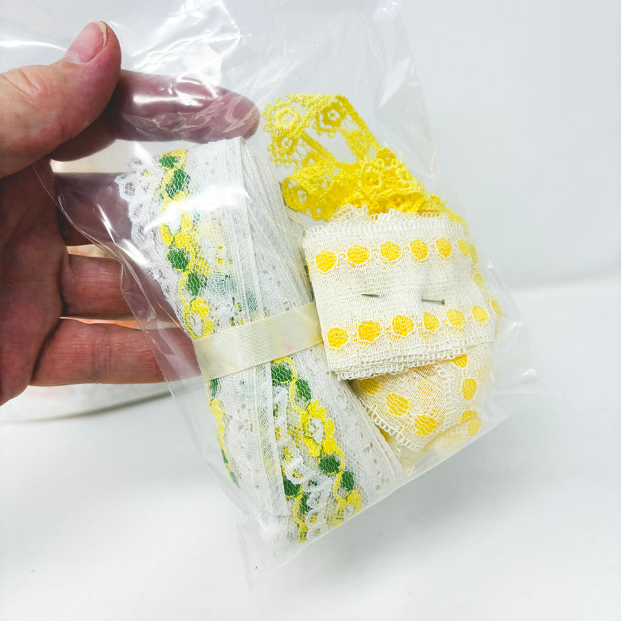 Colorful Lace Bundles (1)