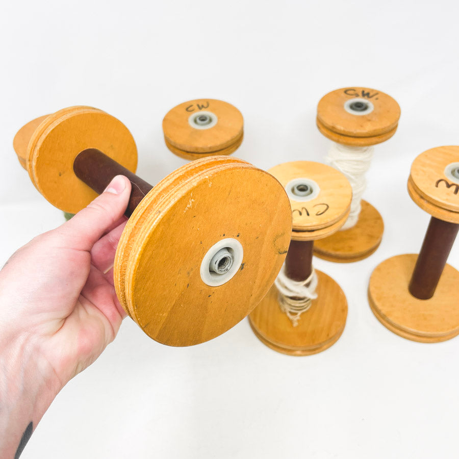 Louet Standard Bobbins – 3" and 4" Flange