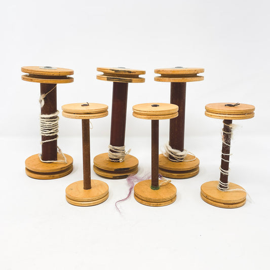 Louet Standard Bobbins – Two Sizes (1)