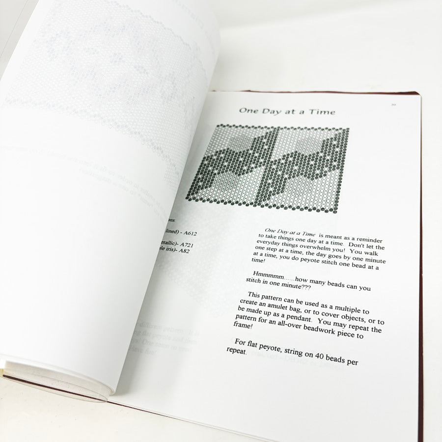 Heirloom Peyote Comb Bound Booklet by Brenda Whitehead