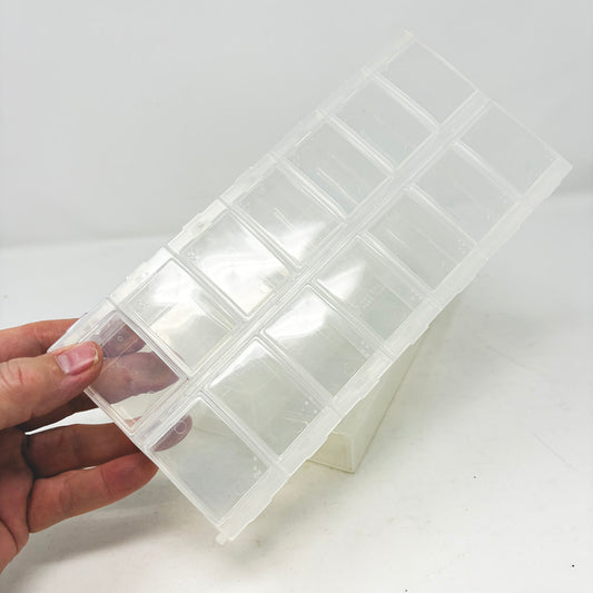 14 Compartment Locking Bead Storage Container (1)