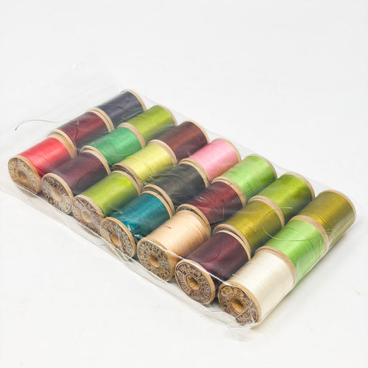 21 Vintage Small Wood Thread Spools