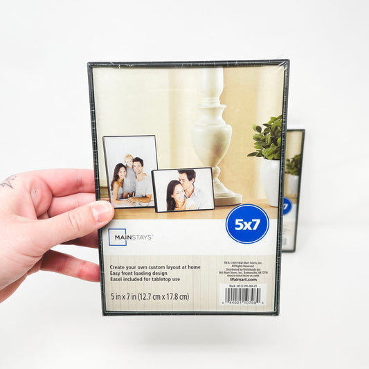 Mainstays 5 x7 Plastic Frame (1)